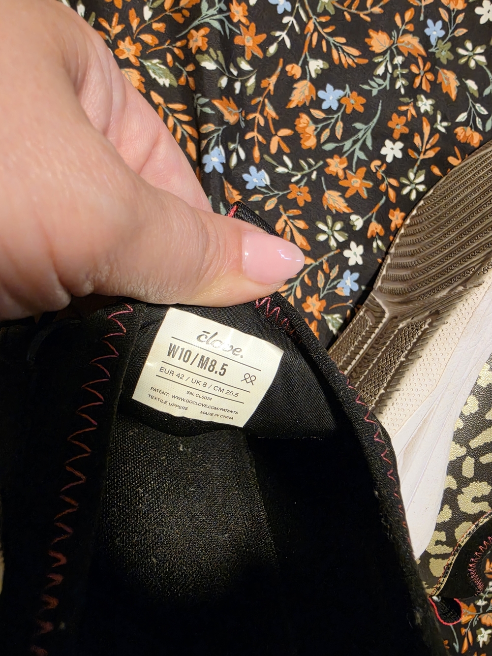 Clove Women’s Black Sneakers with Subtle Red Trim - Picture 5 of 5